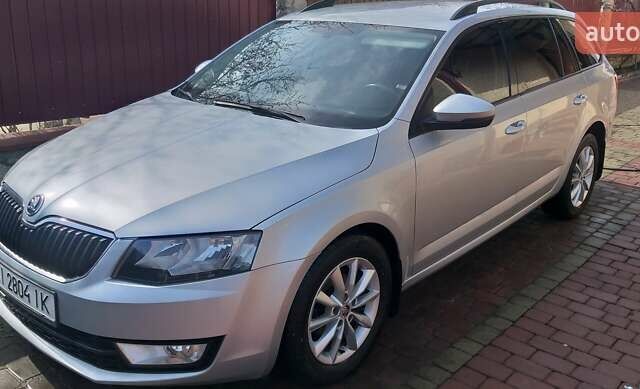 Серый Шкода Октавия, объемом двигателя 1.6 л и пробегом 230 тыс. км за 10550 $, фото 1 на Automoto.ua