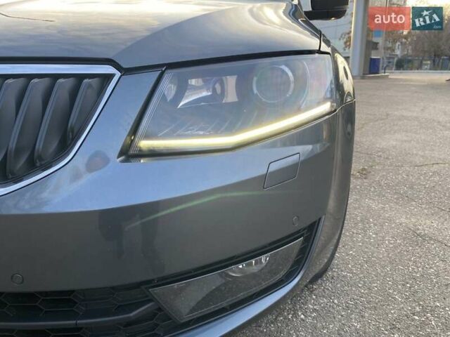 Сірий Шкода Октавія, об'ємом двигуна 1.6 л та пробігом 173 тис. км за 13500 $, фото 44 на Automoto.ua
