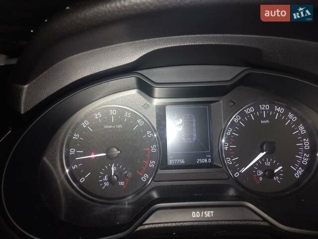 Сірий Шкода Октавія, об'ємом двигуна 1.97 л та пробігом 318 тис. км за 13200 $, фото 8 на Automoto.ua