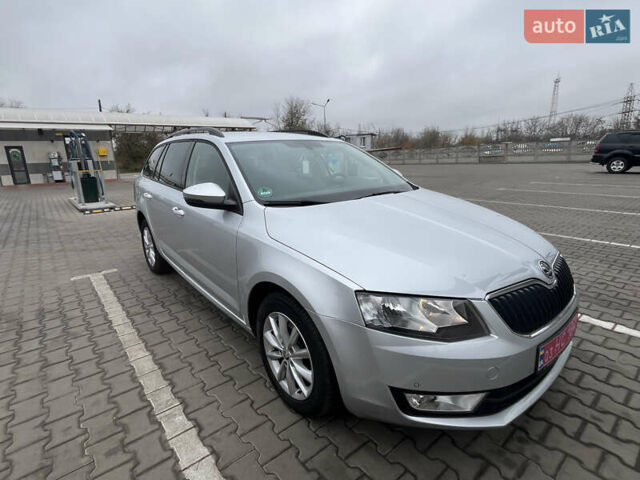 Серый Шкода Октавия, объемом двигателя 1.97 л и пробегом 239 тыс. км за 12500 $, фото 2 на Automoto.ua
