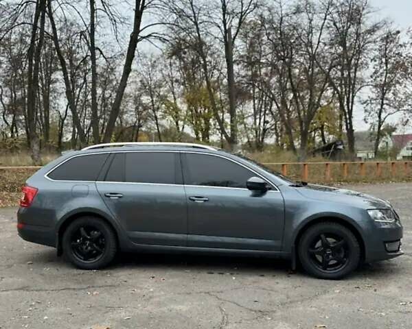 Серый Шкода Октавия, объемом двигателя 2 л и пробегом 284 тыс. км за 11800 $, фото 6 на Automoto.ua