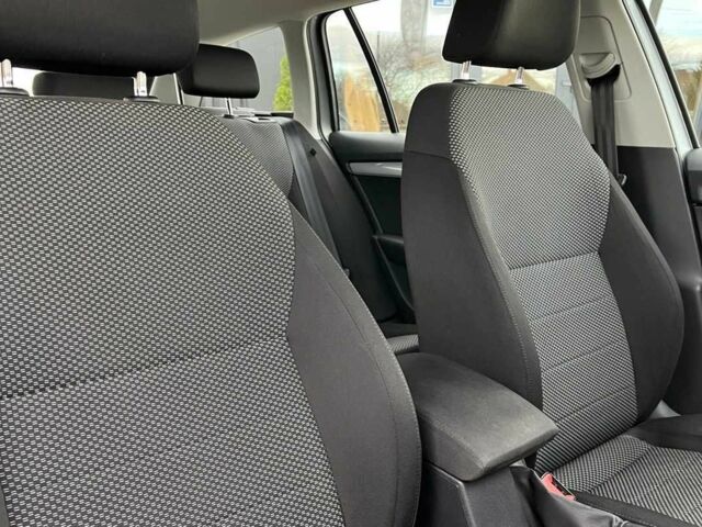 Сірий Шкода Октавія, об'ємом двигуна 1.6 л та пробігом 305 тис. км за 11600 $, фото 23 на Automoto.ua