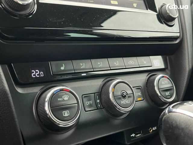 Серый Шкода Октавия, объемом двигателя 1.6 л и пробегом 240 тыс. км за 11690 $, фото 31 на Automoto.ua