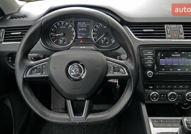 Серый Шкода Октавия, объемом двигателя 1.6 л и пробегом 256 тыс. км за 11700 $, фото 27 на Automoto.ua