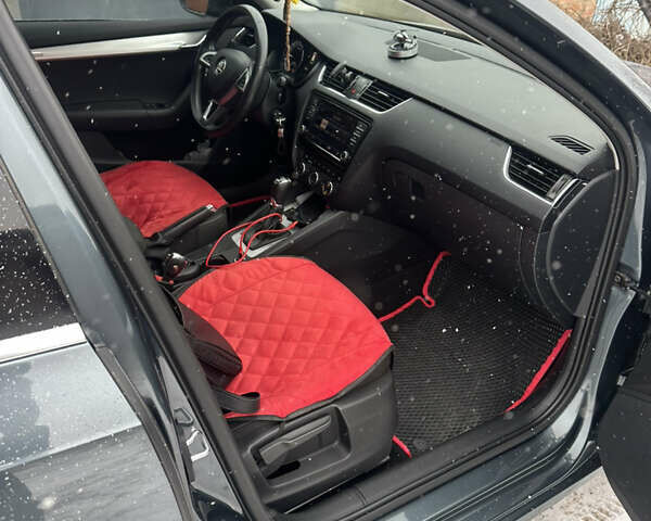 Сірий Шкода Октавія, об'ємом двигуна 1.6 л та пробігом 204 тис. км за 12800 $, фото 10 на Automoto.ua