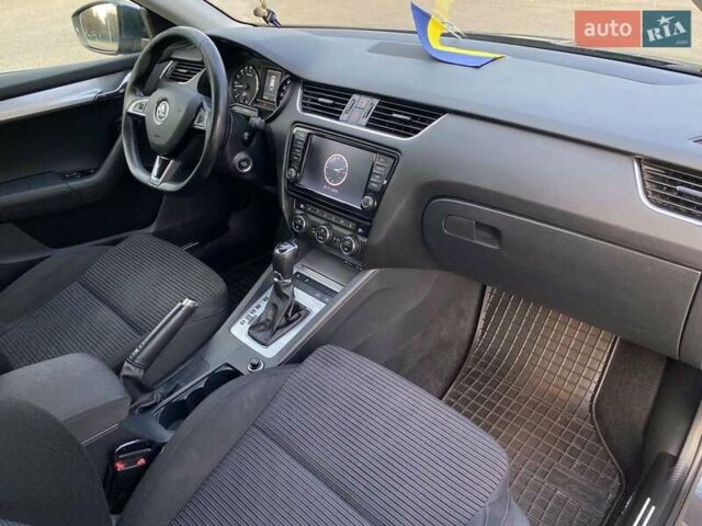Сірий Шкода Октавія, об'ємом двигуна 1.6 л та пробігом 173 тис. км за 13500 $, фото 27 на Automoto.ua