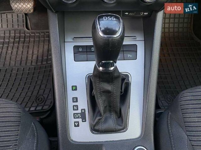Сірий Шкода Октавія, об'ємом двигуна 1.6 л та пробігом 173 тис. км за 13500 $, фото 33 на Automoto.ua