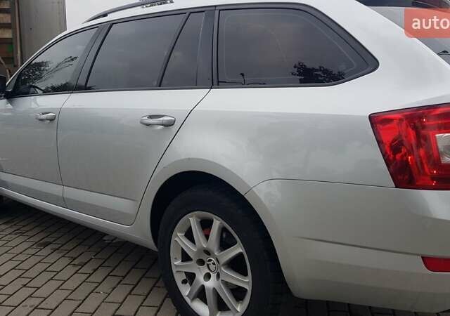 Шкода Октавія 2015 у Коломые на Automoto.ua Сірий Шкода Октавія, об'ємом двигуна 1.6 л та пробігом 345 тис. км за 8799 $, фото 13 на Automoto.ua