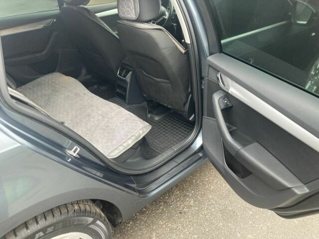 Серый Шкода Октавия, объемом двигателя 2 л и пробегом 269 тыс. км за 13300 $, фото 15 на Automoto.ua