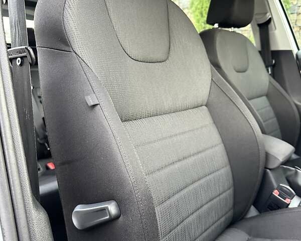 Шкода Октавия 2015 в Стрые на Automoto.ua Серый Шкода Октавия, объемом двигателя 1.97 л и пробегом 232 тыс. км за 13350 $, фото 77 на Automoto.ua