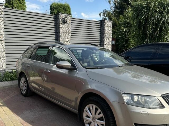 Сірий Шкода Октавія, об'ємом двигуна 2 л та пробігом 270 тис. км за 9900 $, фото 18 на Automoto.ua