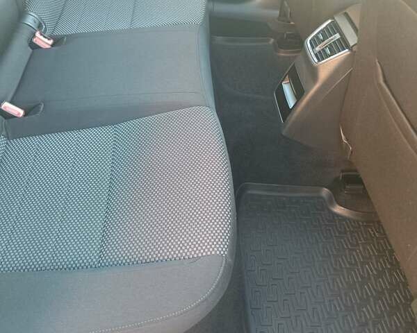 Серый Шкода Октавия, объемом двигателя 2 л и пробегом 290 тыс. км за 12499 $, фото 23 на Automoto.ua