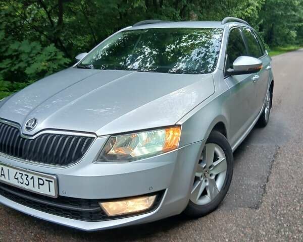 Серый Шкода Октавия, объемом двигателя 1.6 л и пробегом 262 тыс. км за 8500 $, фото 4 на Automoto.ua