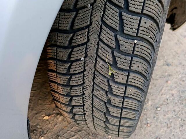 Серый Шкода Октавия, объемом двигателя 1.6 л и пробегом 350 тыс. км за 8999 $, фото 8 на Automoto.ua