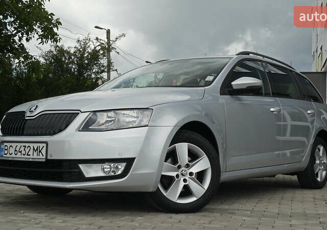 Серый Шкода Октавия, объемом двигателя 1.6 л и пробегом 256 тыс. км за 11700 $, фото 2 на Automoto.ua