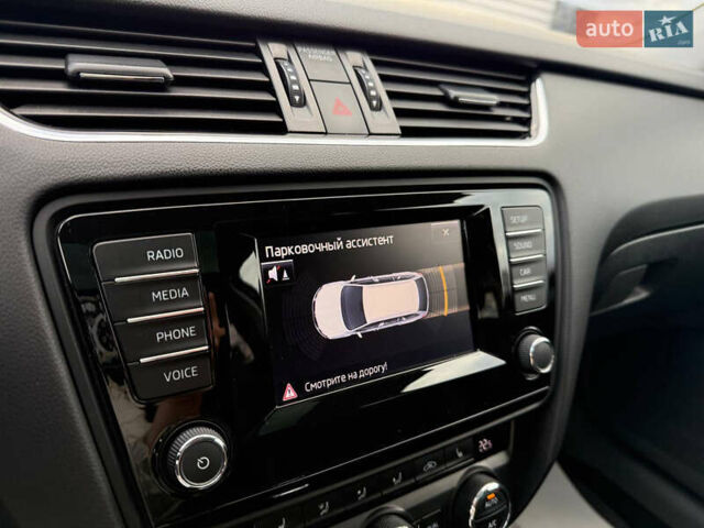 Серый Шкода Октавия, объемом двигателя 1.97 л и пробегом 252 тыс. км за 14200 $, фото 18 на Automoto.ua