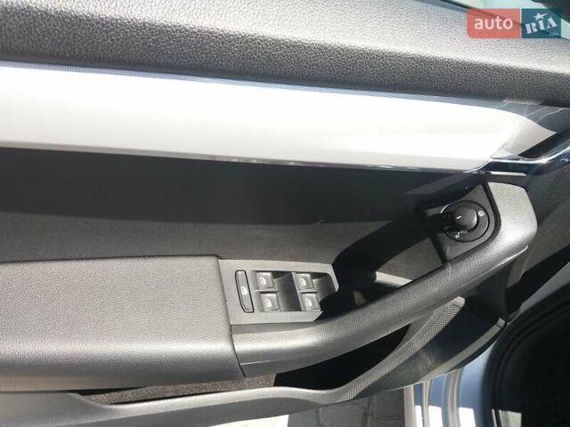 Серый Шкода Октавия, объемом двигателя 1.6 л и пробегом 208 тыс. км за 12300 $, фото 13 на Automoto.ua