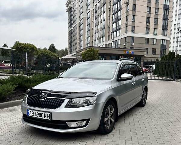 Серый Шкода Октавия, объемом двигателя 1.6 л и пробегом 189 тыс. км за 12500 $, фото 1 на Automoto.ua