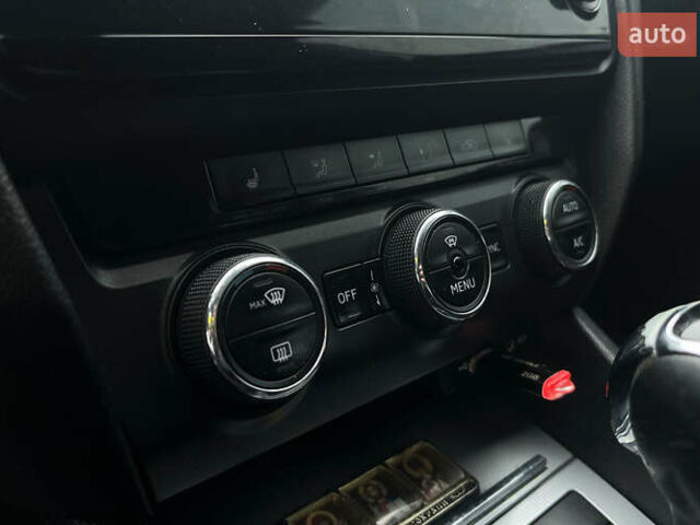 Серый Шкода Октавия, объемом двигателя 1.97 л и пробегом 240 тыс. км за 11300 $, фото 14 на Automoto.ua