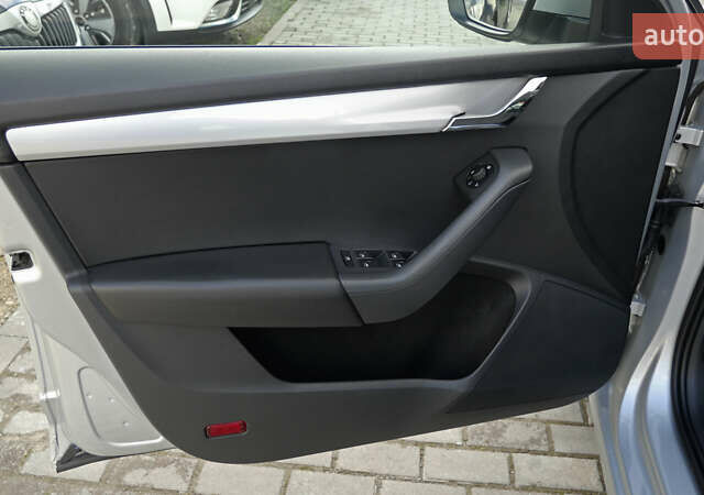 Серый Шкода Октавия, объемом двигателя 1.6 л и пробегом 256 тыс. км за 11700 $, фото 20 на Automoto.ua