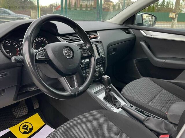 Сірий Шкода Октавія, об'ємом двигуна 1.6 л та пробігом 305 тис. км за 11600 $, фото 7 на Automoto.ua