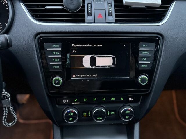 Серый Шкода Октавия, объемом двигателя 1.6 л и пробегом 275 тыс. км за 10200 $, фото 13 на Automoto.ua