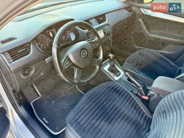 Шкода Октавия 2015 в Береговом на Automoto.ua Серый Шкода Октавия, объемом двигателя 1.97 л и пробегом 255 тыс. км за 11800 $, фото 9 на Automoto.ua