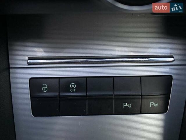 Сірий Шкода Октавія, об'ємом двигуна 1.6 л та пробігом 173 тис. км за 13500 $, фото 35 на Automoto.ua