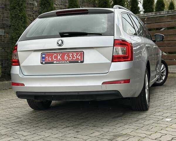 Шкода Октавия 2015 в Стрые на Automoto.ua Серый Шкода Октавия, объемом двигателя 1.97 л и пробегом 232 тыс. км за 13350 $, фото 50 на Automoto.ua