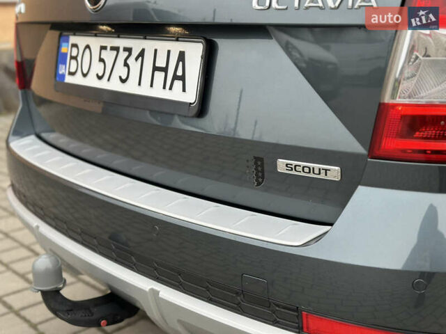 Серый Шкода Октавия, объемом двигателя 2 л и пробегом 262 тыс. км за 15750 $, фото 5 на Automoto.ua