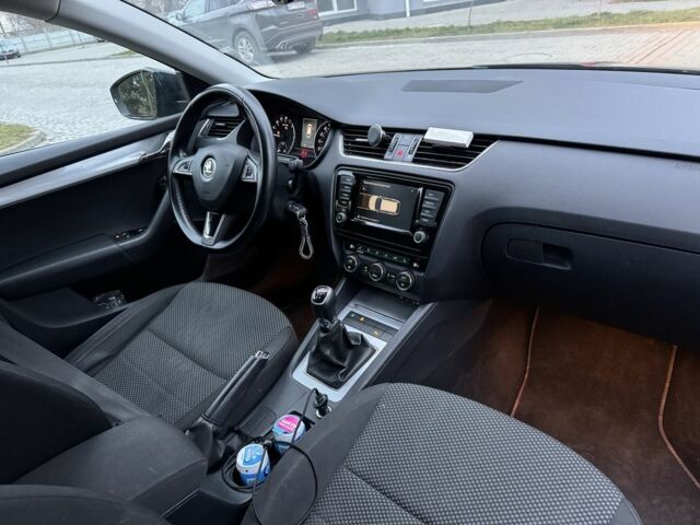 Серый Шкода Октавия, объемом двигателя 1.6 л и пробегом 275 тыс. км за 10200 $, фото 9 на Automoto.ua