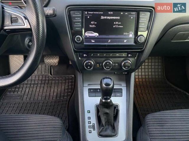 Сірий Шкода Октавія, об'ємом двигуна 1.6 л та пробігом 173 тис. км за 13500 $, фото 32 на Automoto.ua