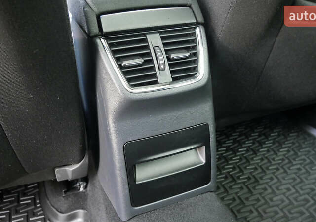 Серый Шкода Октавия, объемом двигателя 1.6 л и пробегом 256 тыс. км за 11700 $, фото 42 на Automoto.ua