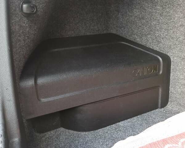 Серый Шкода Октавия, объемом двигателя 1.6 л и пробегом 253 тыс. км за 12300 $, фото 26 на Automoto.ua