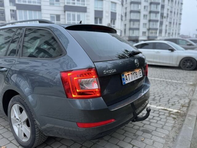 Серый Шкода Октавия, объемом двигателя 1.6 л и пробегом 275 тыс. км за 10200 $, фото 4 на Automoto.ua