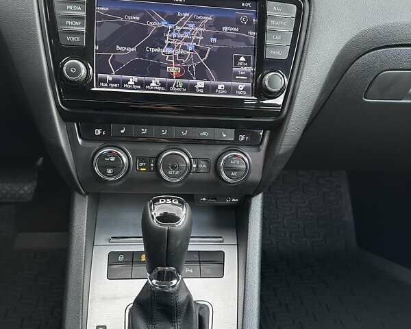 Шкода Октавия 2015 в Стрые на Automoto.ua Серый Шкода Октавия, объемом двигателя 1.97 л и пробегом 232 тыс. км за 13350 $, фото 99 на Automoto.ua