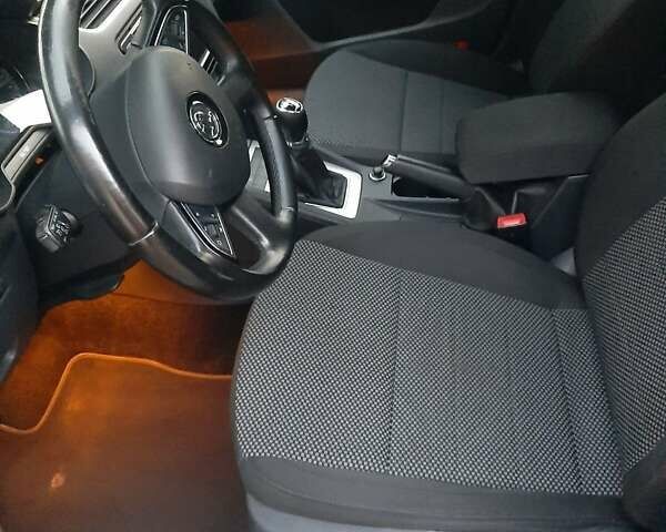 Шкода Октавия 2015 в Калуше на Automoto.ua Серый Шкода Октавия, объемом двигателя 1.6 л и пробегом 313 тыс. км за 10300 $, фото 1 на Automoto.ua