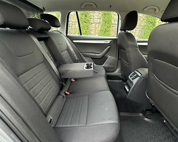 Шкода Октавия 2015 в Стрые на Automoto.ua Серый Шкода Октавия, объемом двигателя 1.97 л и пробегом 232 тыс. км за 13350 $, фото 87 на Automoto.ua
