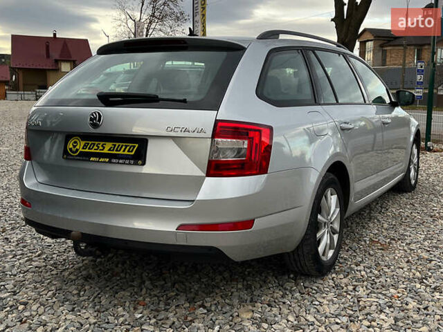 Серый Шкода Октавия, объемом двигателя 1.6 л и пробегом 305 тыс. км за 11600 $, фото 4 на Automoto.ua