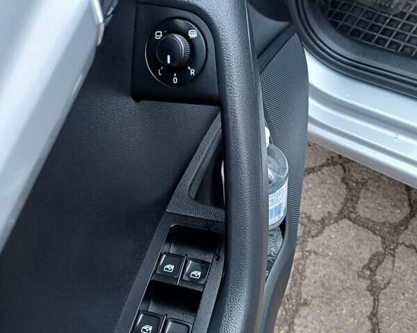 Серый Шкода Октавия, объемом двигателя 1.6 л и пробегом 287 тыс. км за 11300 $, фото 13 на Automoto.ua