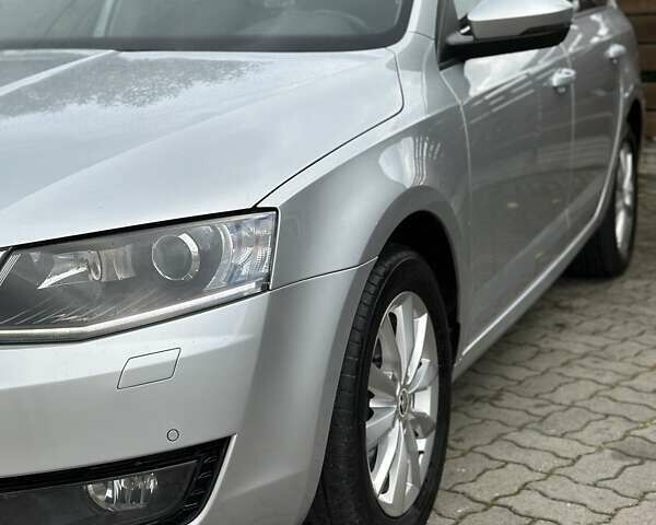 Шкода Октавия 2015 в Стрые на Automoto.ua Серый Шкода Октавия, объемом двигателя 1.97 л и пробегом 232 тыс. км за 13350 $, фото 12 на Automoto.ua