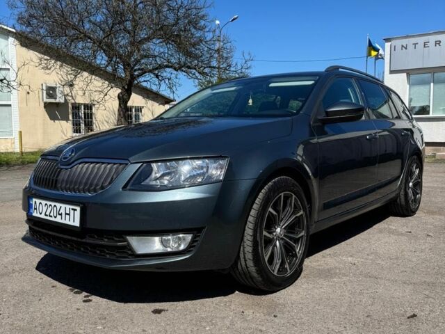 Сірий Шкода Октавія, об'ємом двигуна 2 л та пробігом 300 тис. км за 13000 $, фото 2 на Automoto.ua