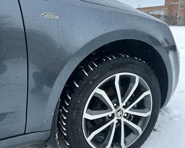 Серый Шкода Октавия, объемом двигателя 1.6 л и пробегом 204 тыс. км за 12800 $, фото 3 на Automoto.ua