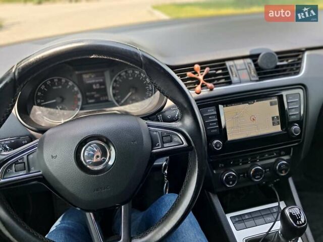 Серый Шкода Октавия, объемом двигателя 1.6 л и пробегом 208 тыс. км за 12300 $, фото 9 на Automoto.ua
