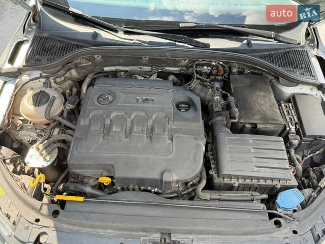 Серый Шкода Октавия, объемом двигателя 1.6 л и пробегом 293 тыс. км за 9796 $, фото 51 на Automoto.ua