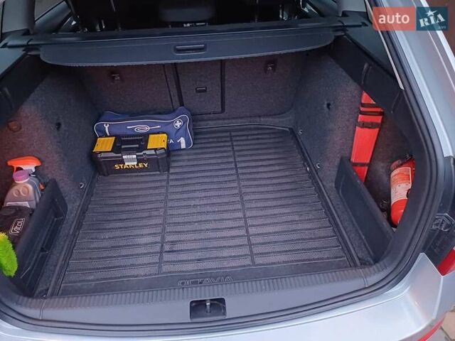 Серый Шкода Октавия, объемом двигателя 1.6 л и пробегом 287 тыс. км за 11300 $, фото 25 на Automoto.ua