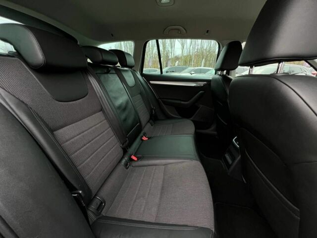 Серый Шкода Октавия, объемом двигателя 2 л и пробегом 239 тыс. км за 12500 $, фото 18 на Automoto.ua