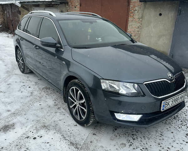 Сірий Шкода Октавія, об'ємом двигуна 1.6 л та пробігом 204 тис. км за 12800 $, фото 7 на Automoto.ua
