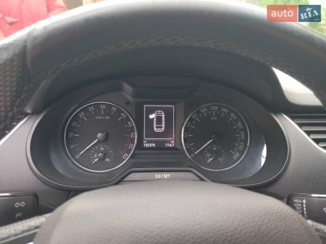 Сірий Шкода Октавія, об'ємом двигуна 1.6 л та пробігом 193 тис. км за 12000 $, фото 3 на Automoto.ua