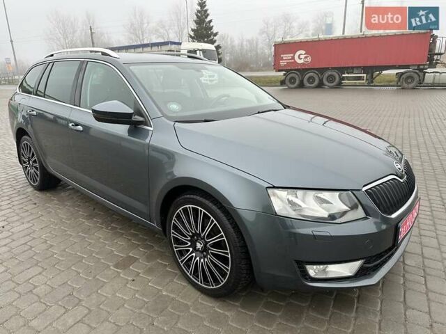 Серый Шкода Октавия, объемом двигателя 2 л и пробегом 229 тыс. км за 11750 $, фото 1 на Automoto.ua